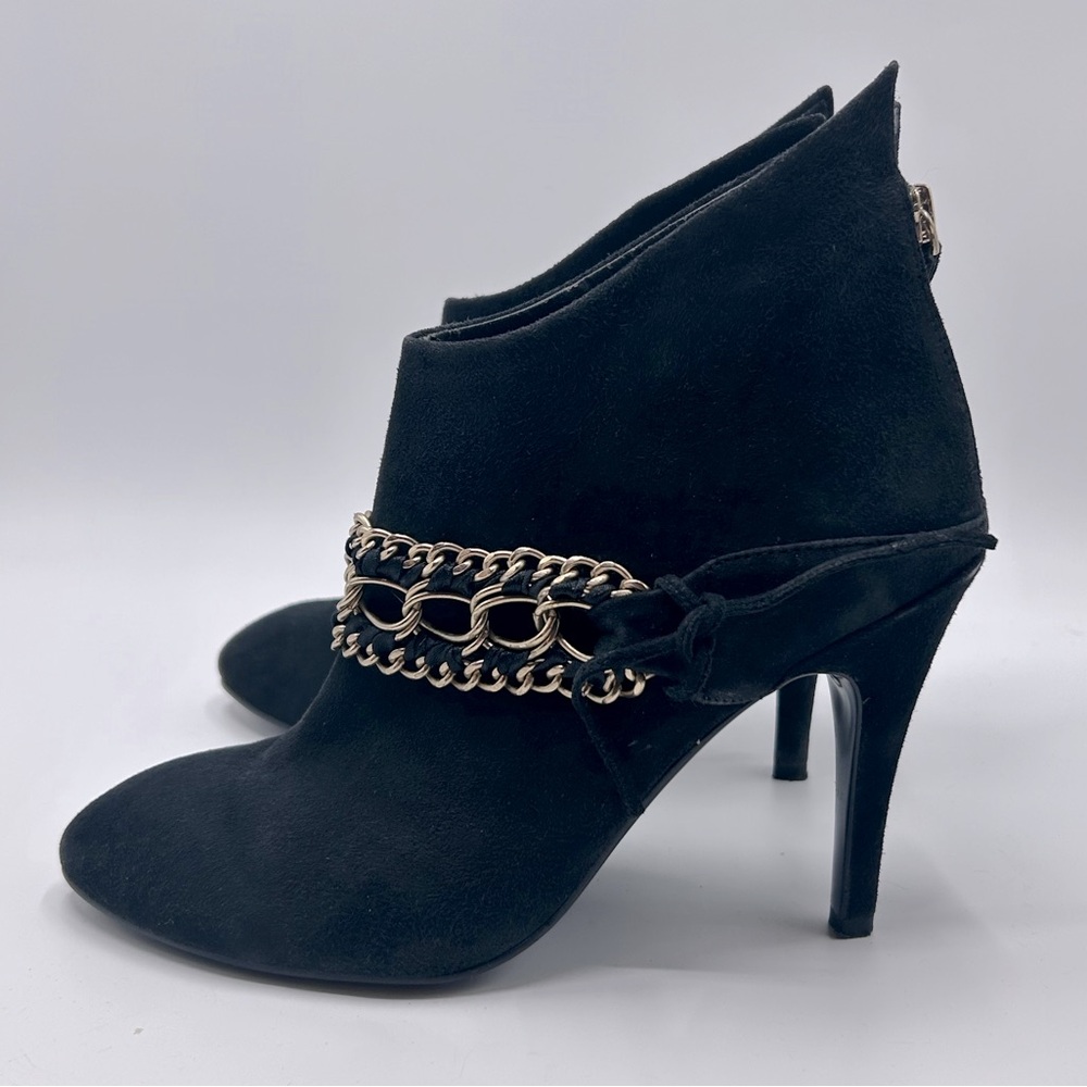 Makowsky Ankle Boots, Women's size US 7.5, Suede Leather Uppers